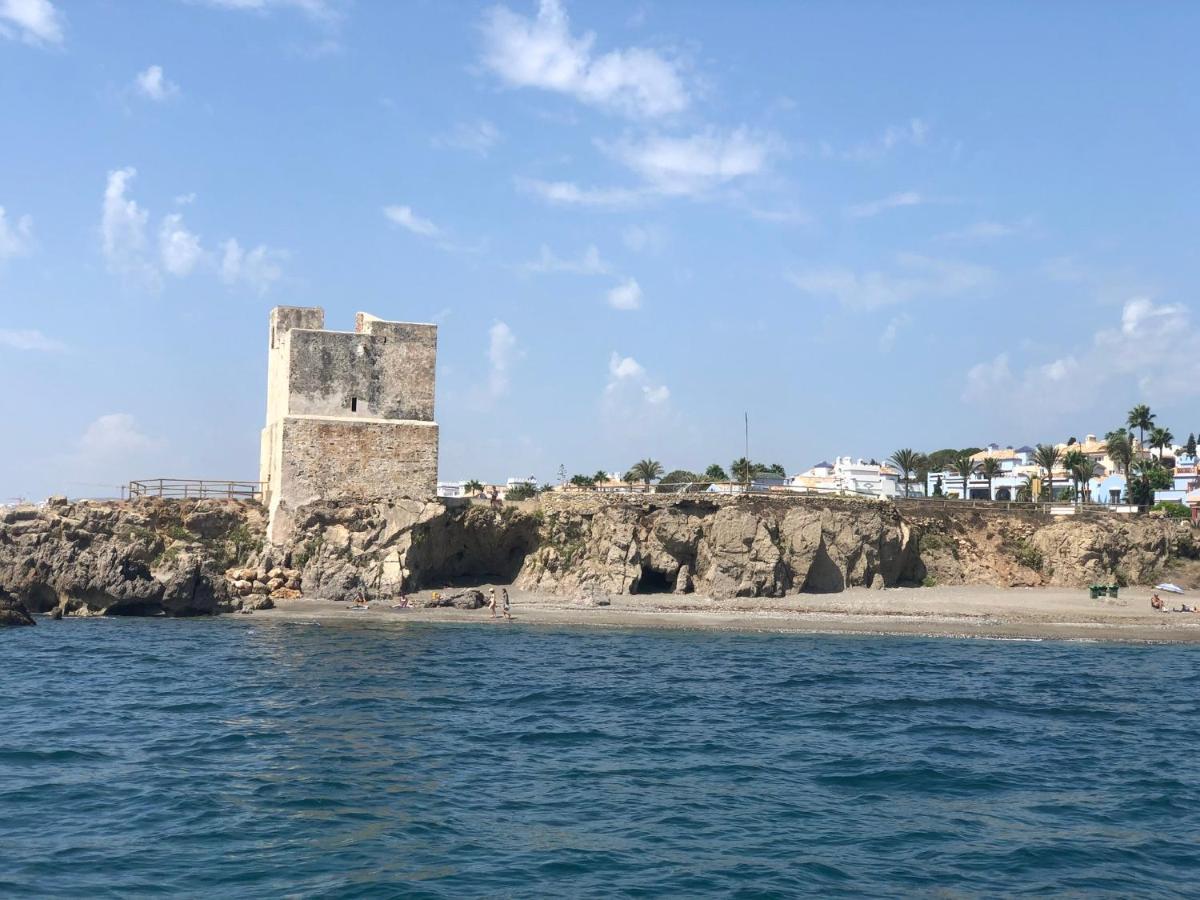 La Perla De La Bahia, Urbanizacion Gran Lujo Apartment Bahia de Casares Екстериор снимка